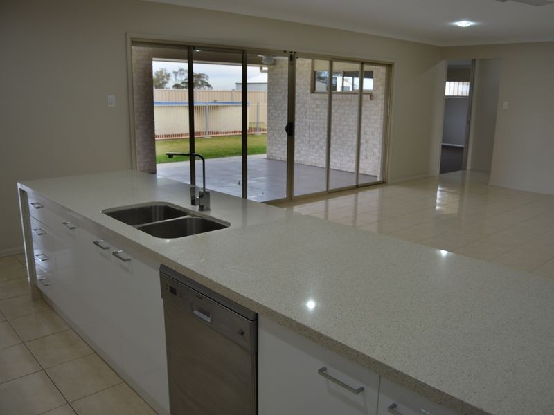 17 Amarina Avenue, Warwick QLD 4370