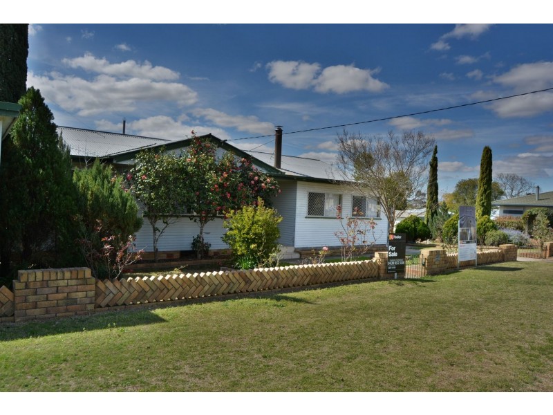 5 Crawford Street, Warwick QLD 4370