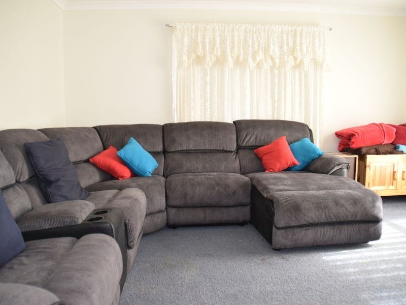 8 Johnson Street, Warwick QLD 4370