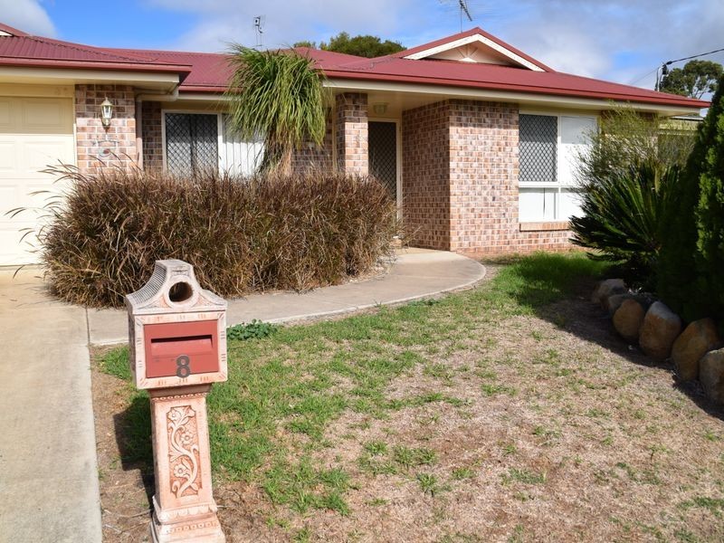 8 Johnson Street, Warwick QLD 4370