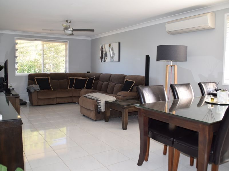 8 Furness Crescent, Warwick QLD 4370