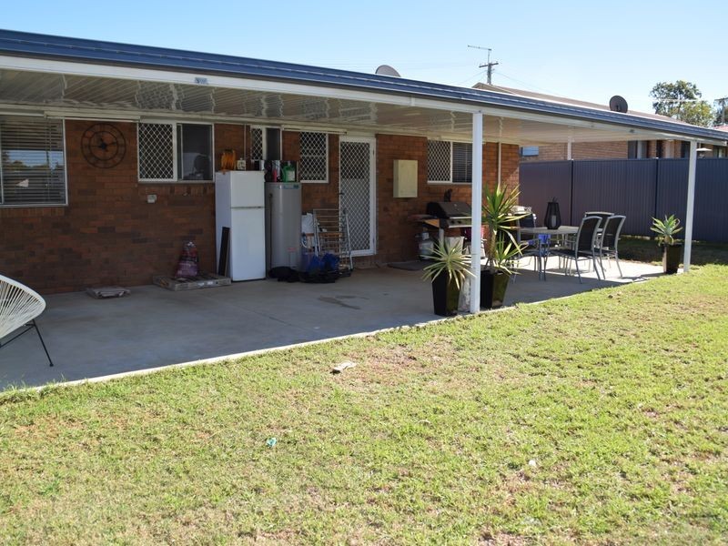 8 Furness Crescent, Warwick QLD 4370