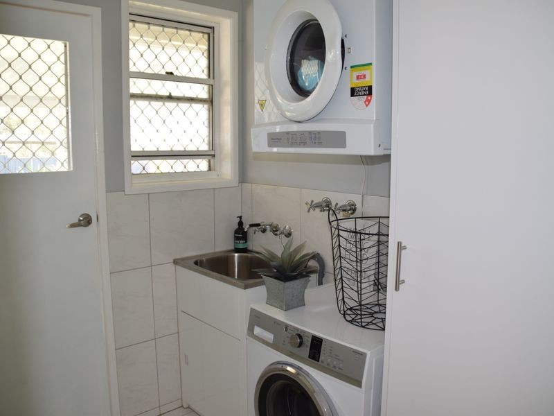 8 Furness Crescent, Warwick QLD 4370