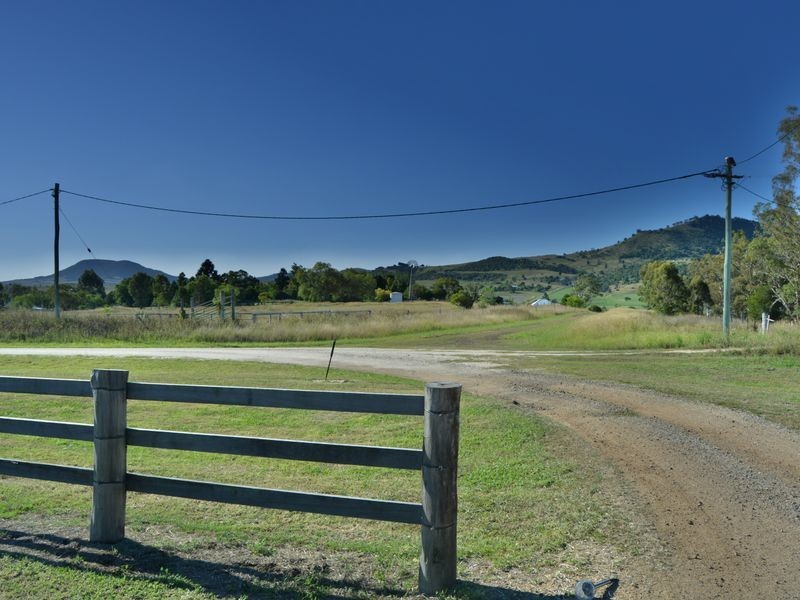 40 Ipomea Street, Emu Vale QLD 4371