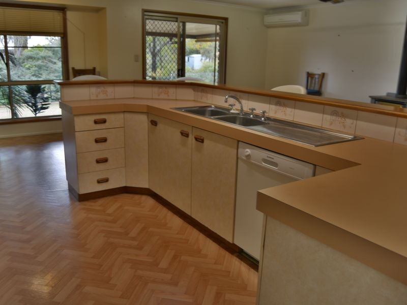 3 Ember Place, Warwick QLD 4370