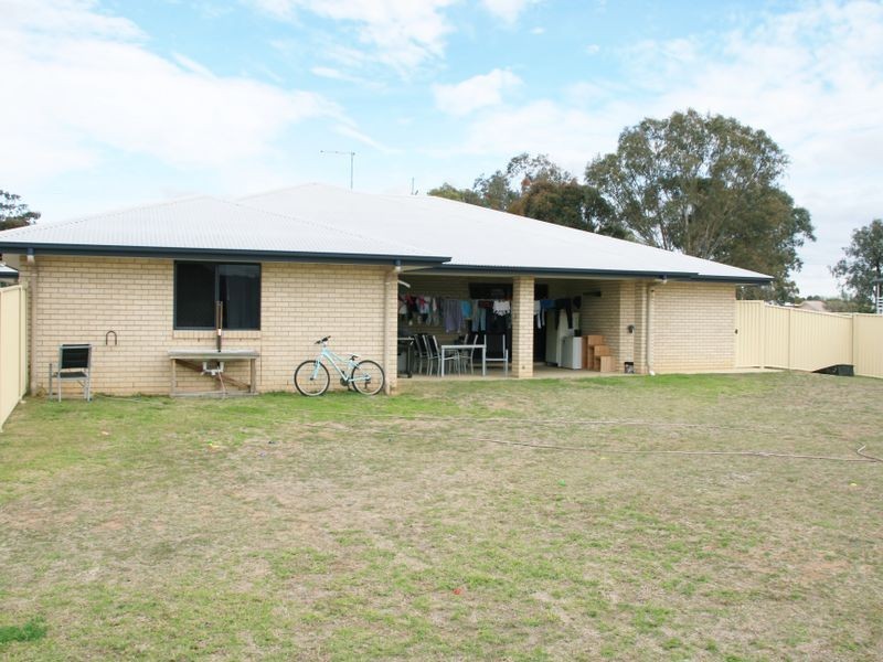 145a Ogilvie Road, Warwick QLD 4370