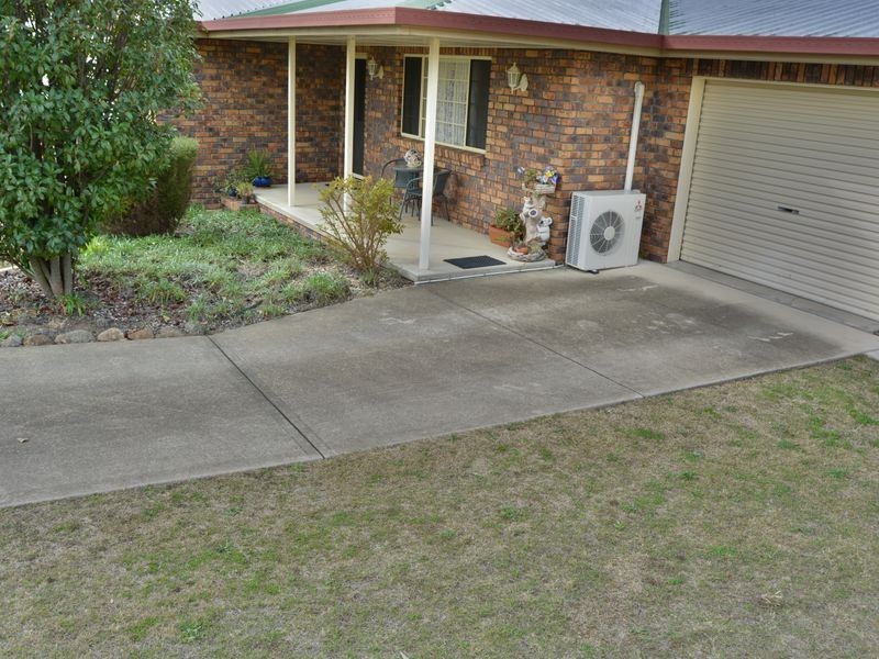 28 Tooth Street, Warwick QLD 4370