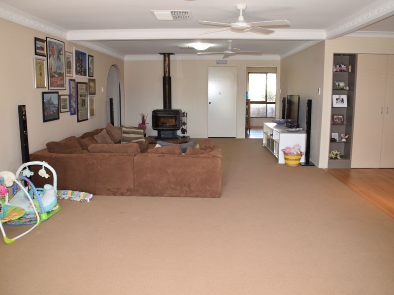 63 Fairway Drive, Warwick QLD 4370