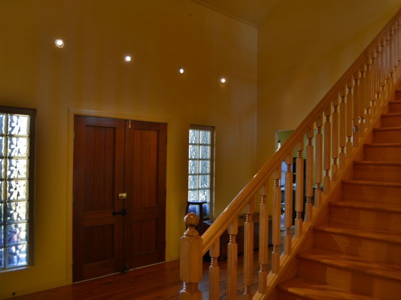 6 McLean Place, Warwick QLD 4370