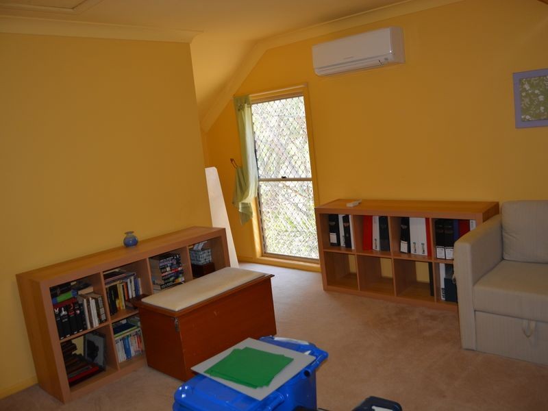 6 McLean Place, Warwick QLD 4370