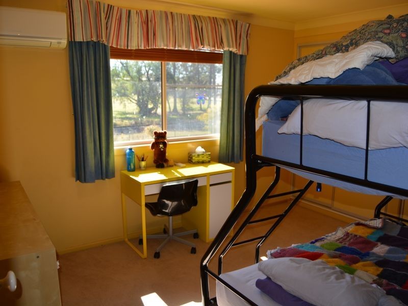 6 McLean Place, Warwick QLD 4370