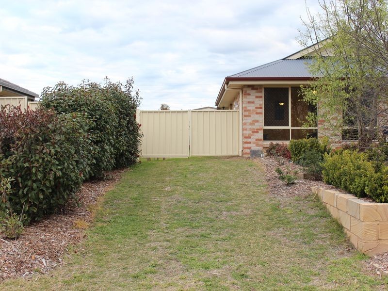 11 Coulsell Street, Warwick QLD 4370