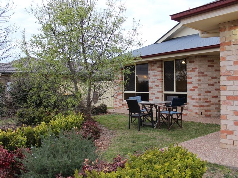 11 Coulsell Street, Warwick QLD 4370