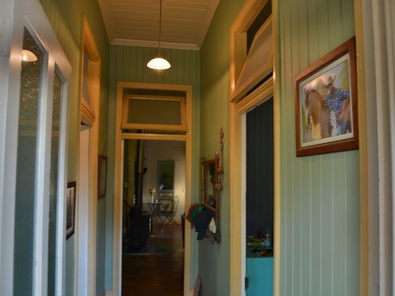 8 Mary Street, Warwick QLD 4370