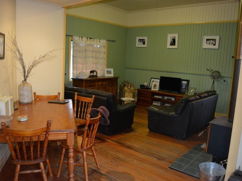 8 Mary Street, Warwick QLD 4370