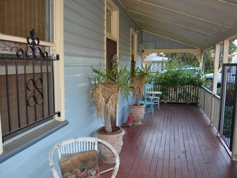 8 Mary Street, Warwick QLD 4370