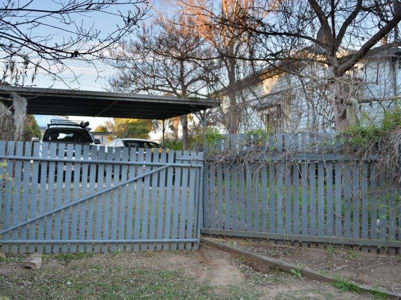 8 Mary Street, Warwick QLD 4370