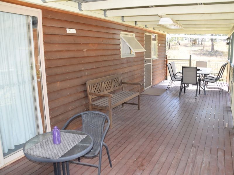 27 Lester Street, Pratten QLD 4370