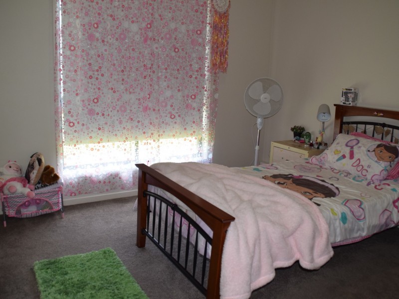 32 Devitt Street, Warwick QLD 4370