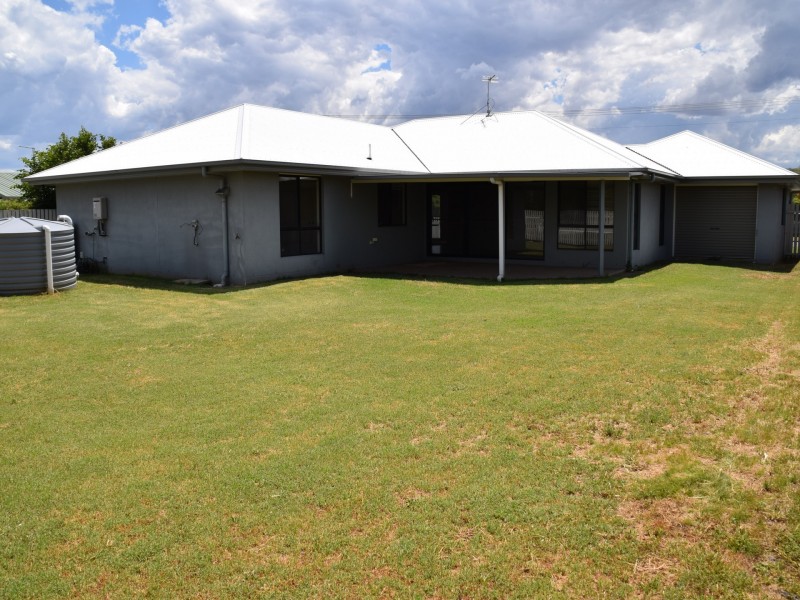 32 Devitt Street, Warwick QLD 4370