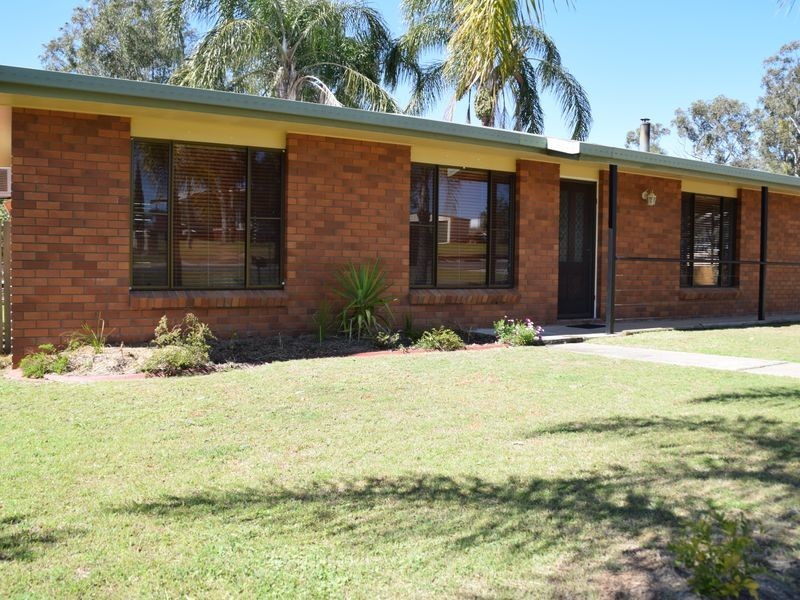 18 Batterham Street, Warwick QLD 4370