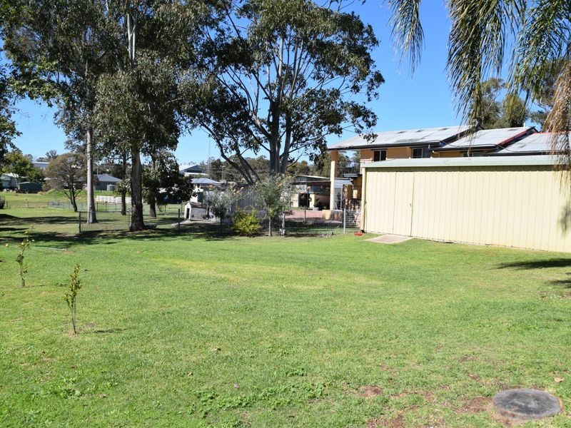 18 Batterham Street, Warwick QLD 4370