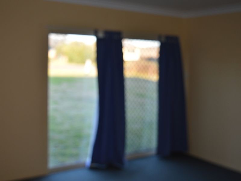 23 Oak Street, Tannymorel QLD 4372