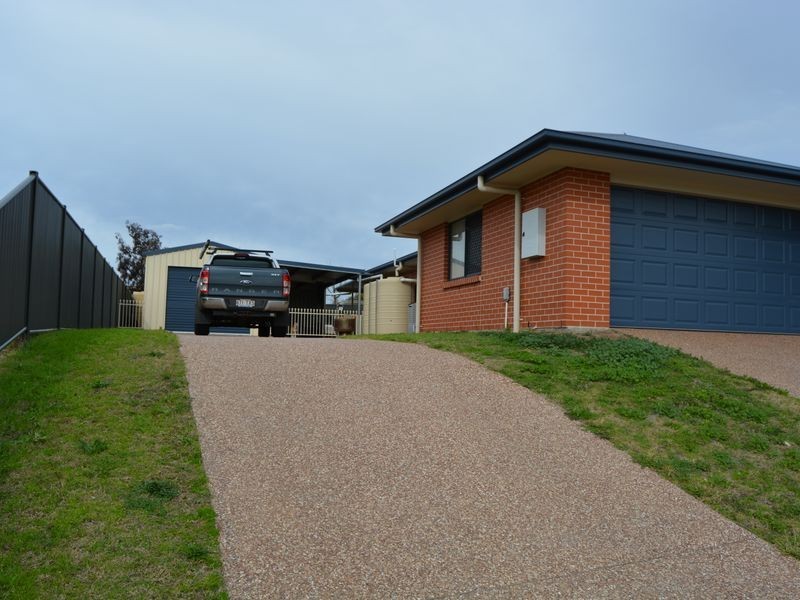 11 Natalia Court, Warwick QLD 4370