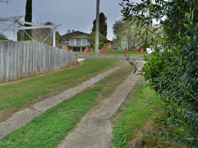 107 Locke Street, Warwick QLD 4370