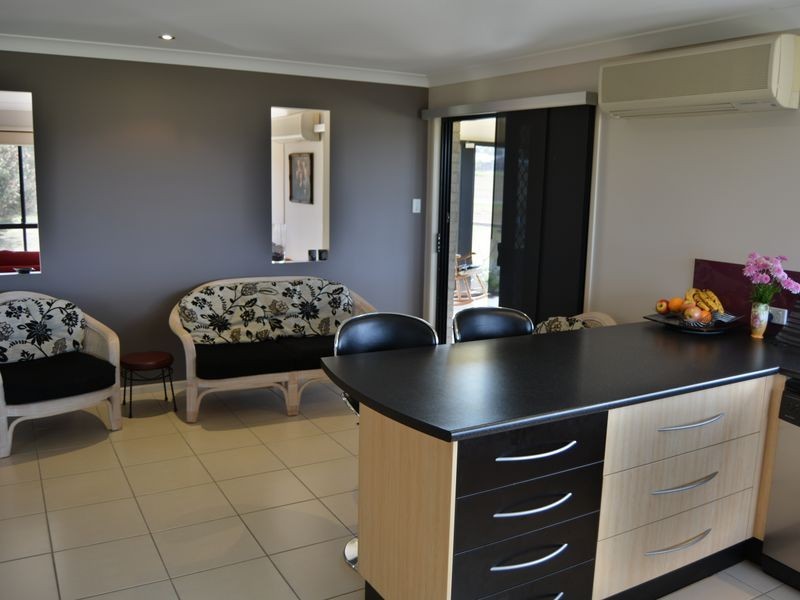 64 Smith Road, Mount Marshall QLD 4362