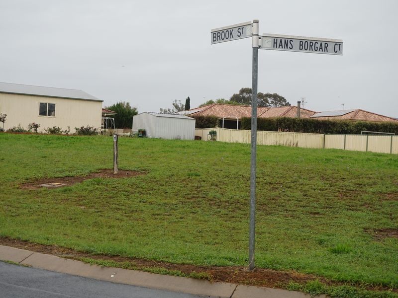 2 Hans Borgar Court, Warwick QLD 4370