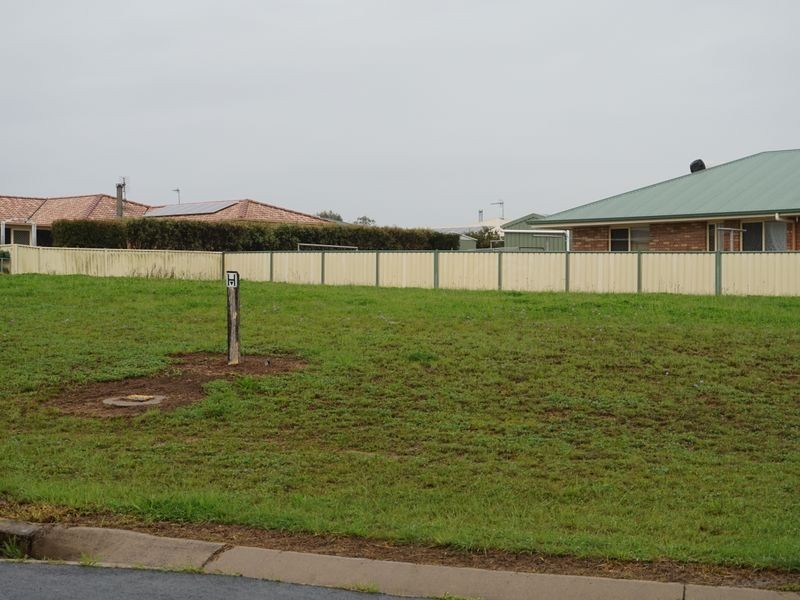 2 Hans Borgar Court, Warwick QLD 4370