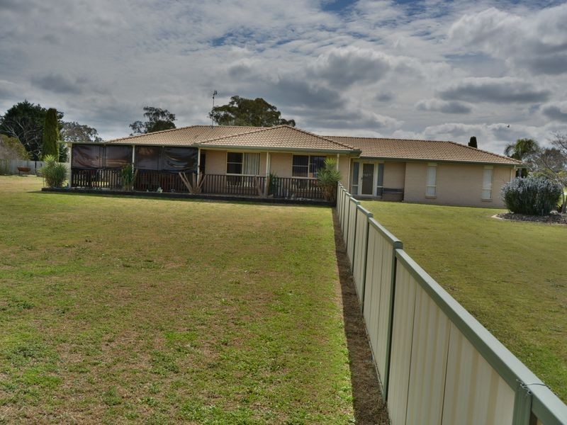 12 Fairwill Drive, Warwick QLD 4370