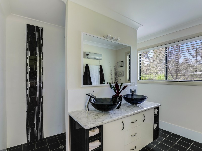 132 Dight Road, Warwick QLD 4370