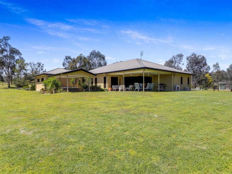 132 Dight Road, Warwick QLD 4370