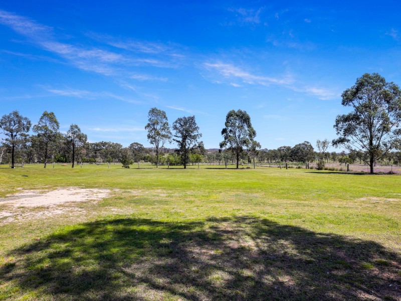 132 Dight Road, Warwick QLD 4370