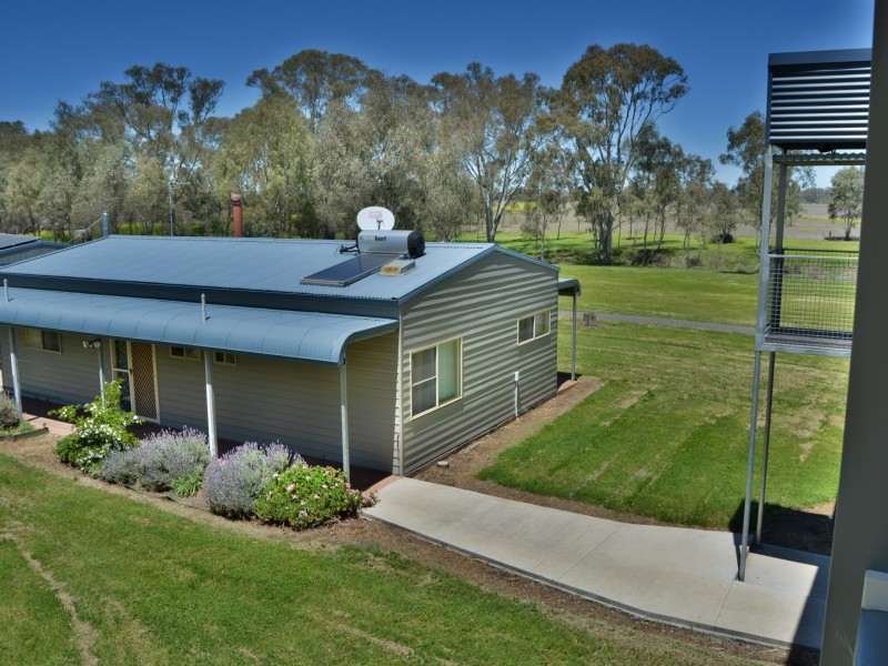 2369 Leyburn Cunningham Road, Pratten QLD 4370