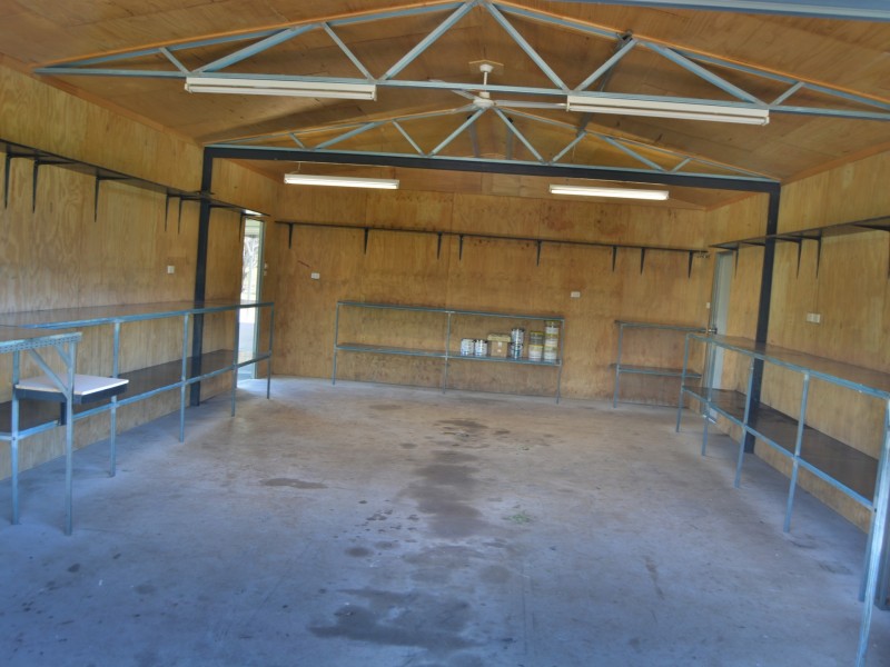 2369 Leyburn Cunningham Road, Pratten QLD 4370