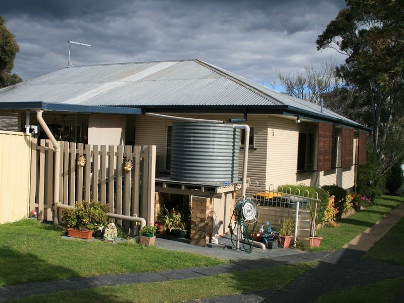 17 Elizabeth Street, Warwick QLD 4370