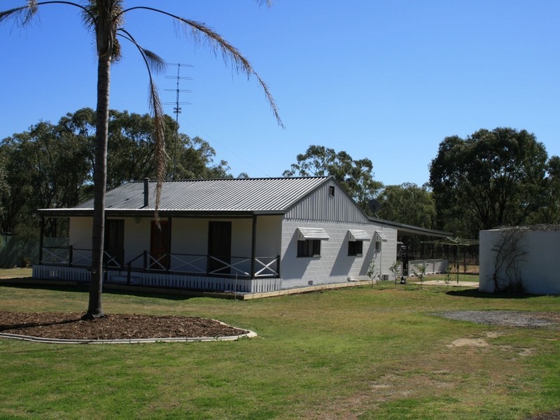 17 Shepherds Drive, Warwick QLD 4370