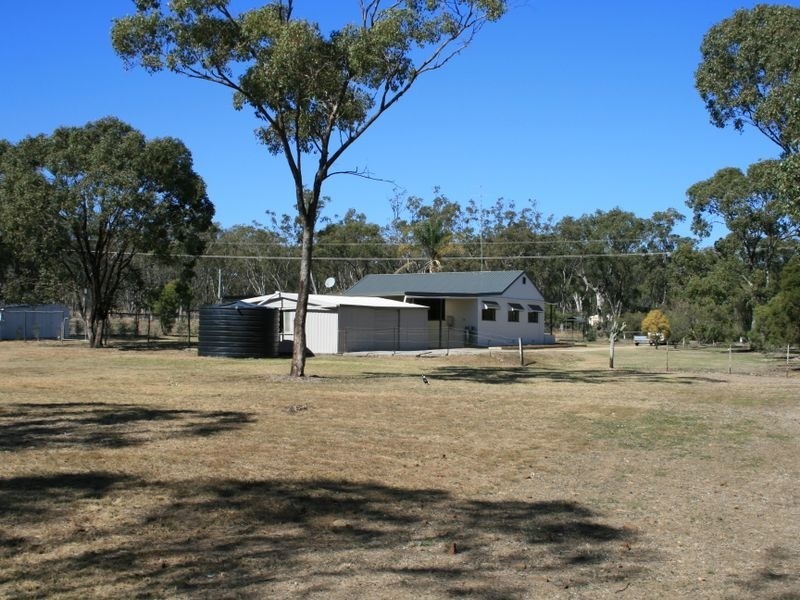 17 Shepherds Drive, Warwick QLD 4370