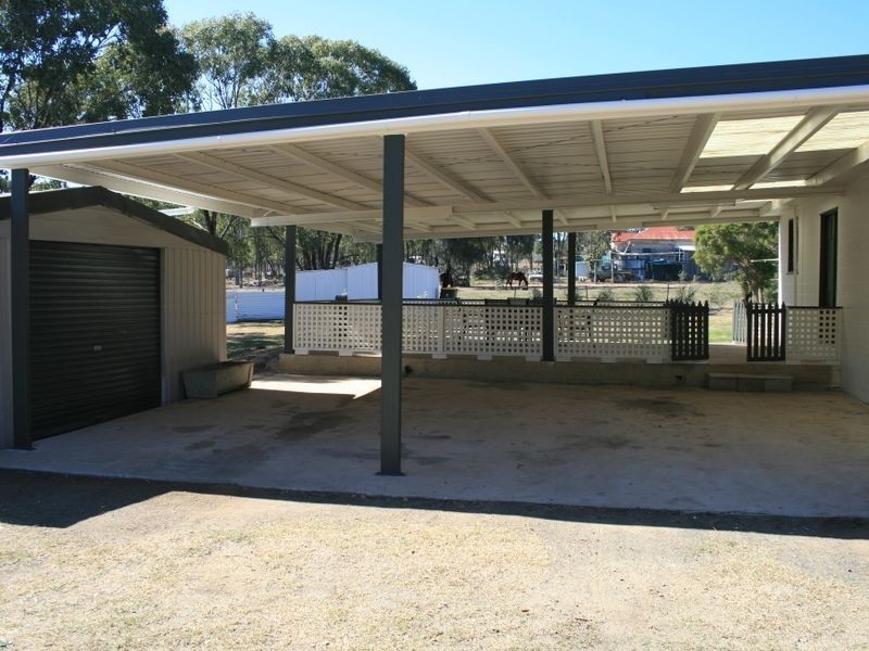 17 Shepherds Drive, Warwick QLD 4370