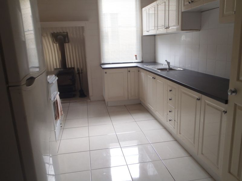 18 Pratten Street,, Warwick QLD 4370