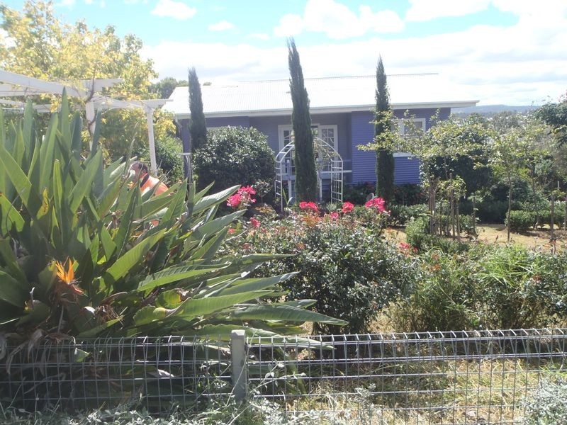 105 Locke Street,, Warwick QLD 4370