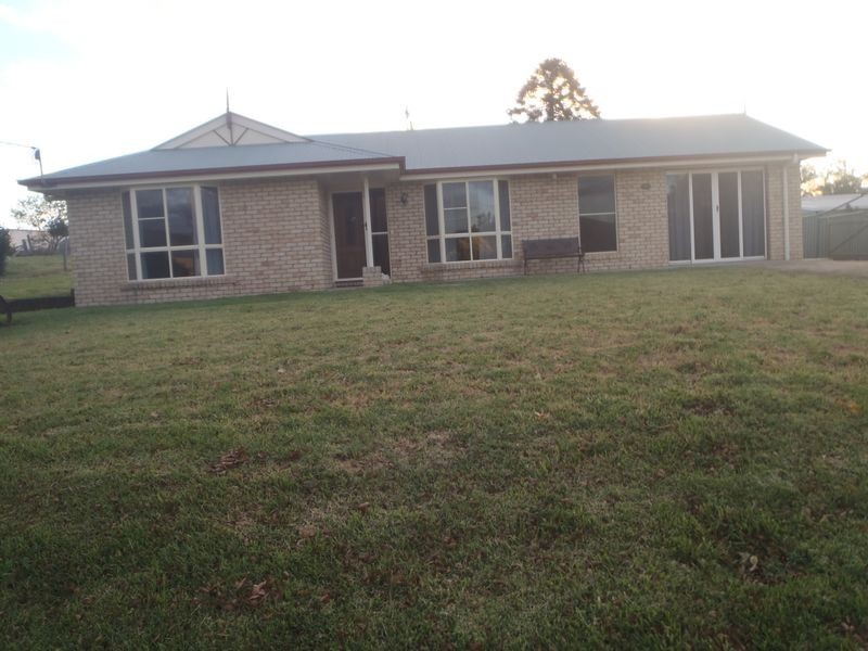 56 Pine Street, Killarney QLD 4373