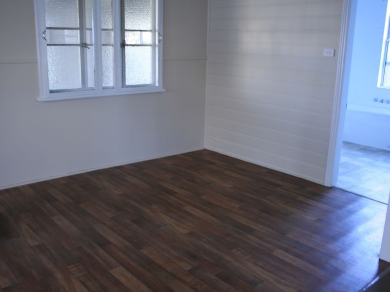 8 Pine Street, Warwick QLD 4370