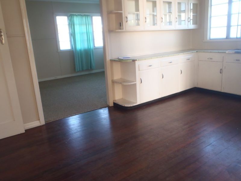 52 Pine Street,, Killarney QLD 4373