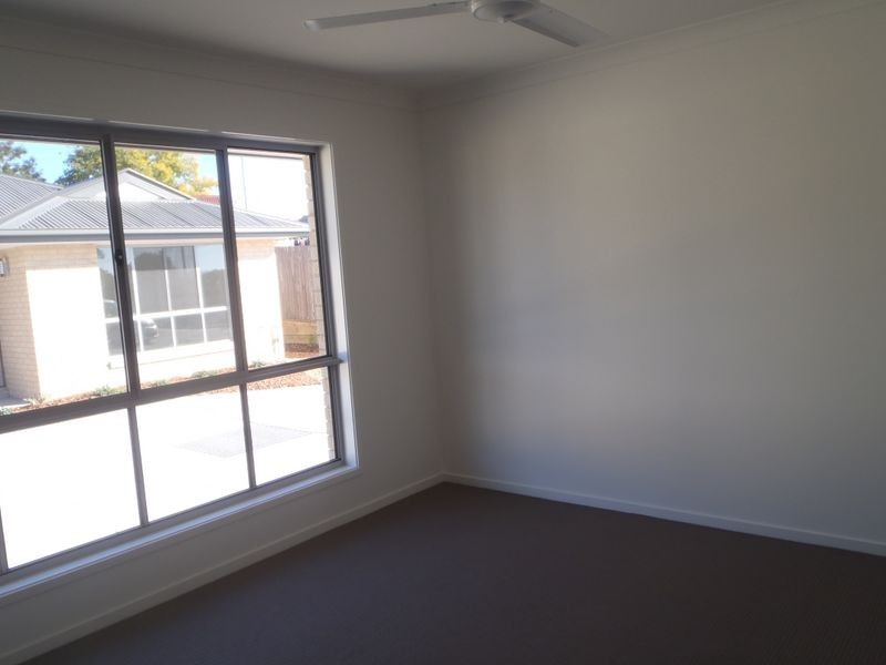 4/208 Wood Street, Warwick QLD 4370