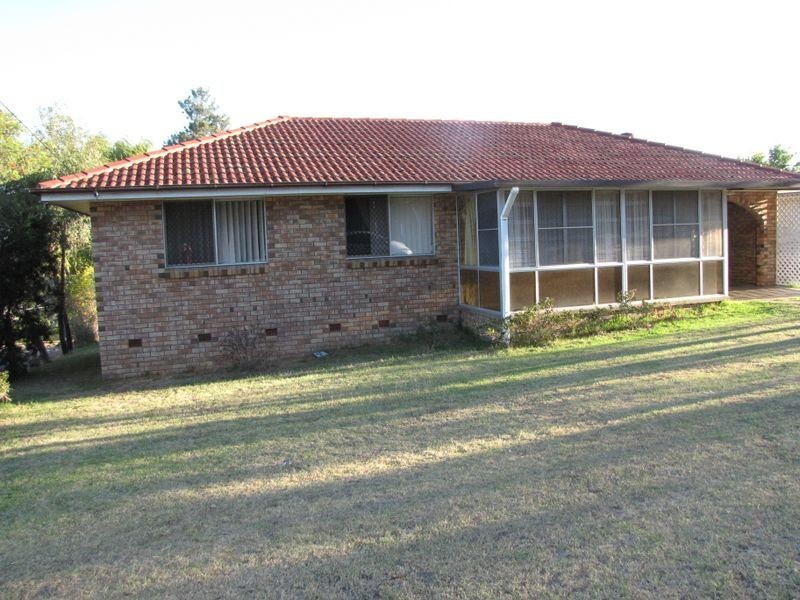 10 Bertram Street, Warwick QLD 4370