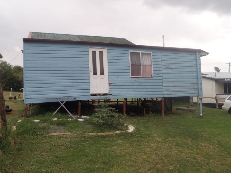 33 Oak Street, Killarney QLD 4373